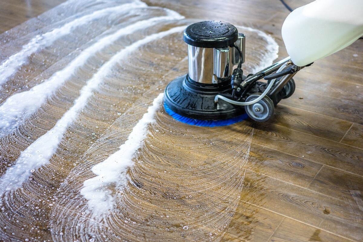 Best Ways to Clean Wood Floors: The Ultimate Guide